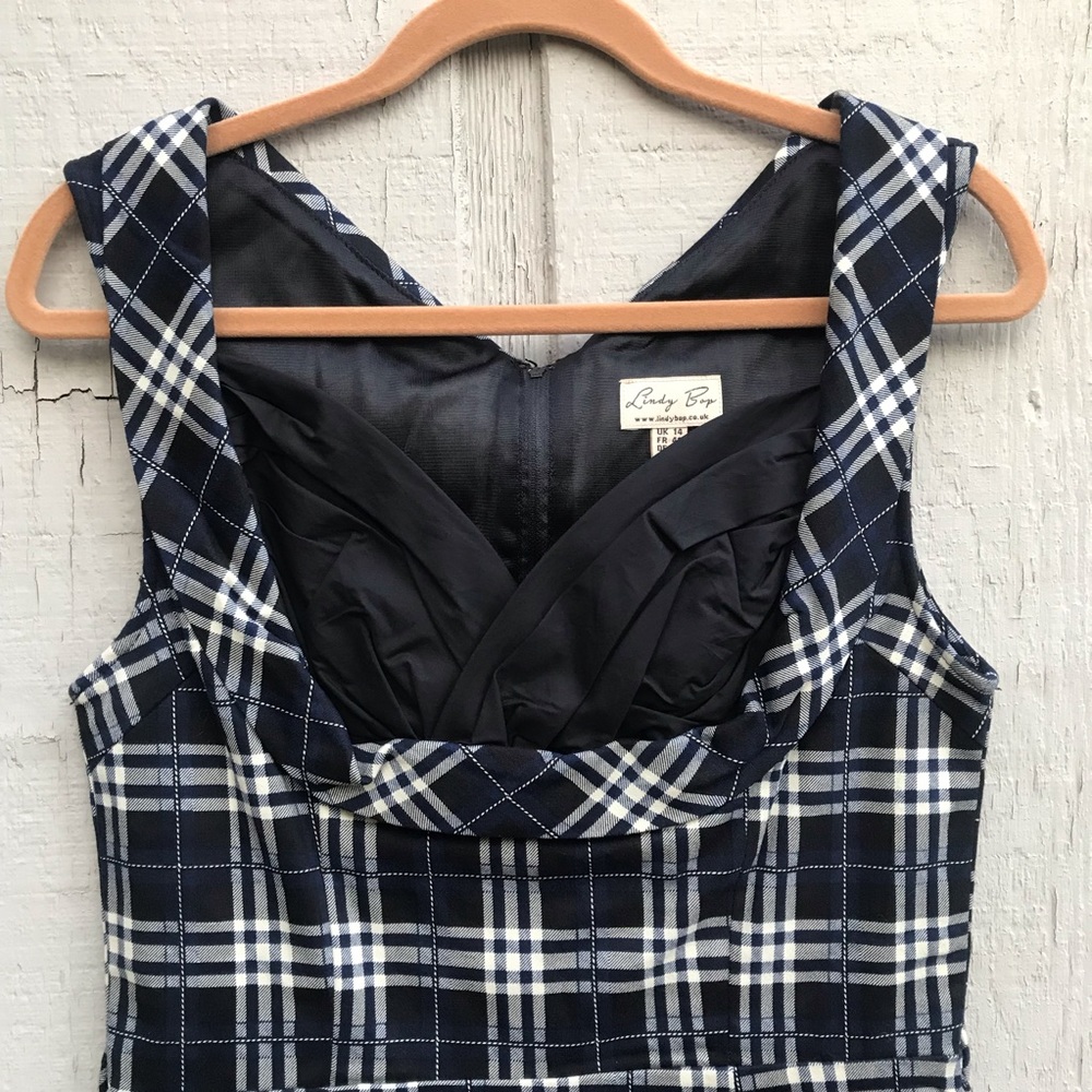 Lindy Bop plaid wiggle dress size Large NWT